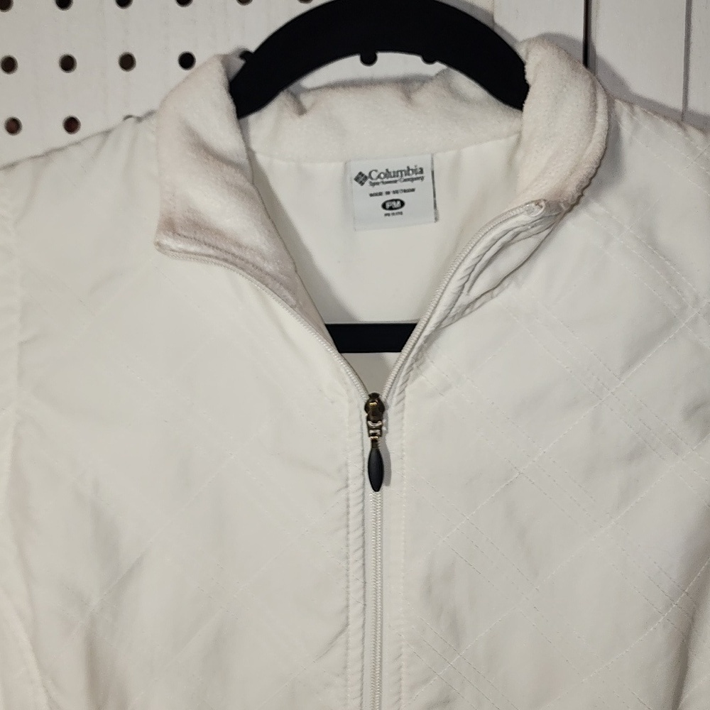 Columbia size PM White Vest Full Zip Lightweight - Picture 3 of 7